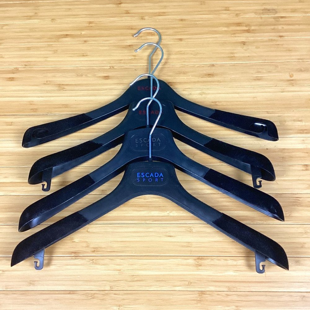 Vintage Escada Hangers Black (4)